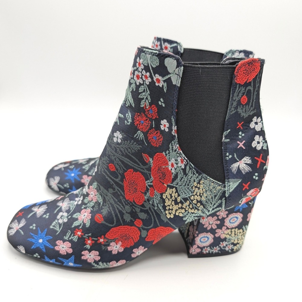 Indigo Rd Boots Womens 9.5 Blue Floral Embroidered Artsy Ankle Satin Victorian